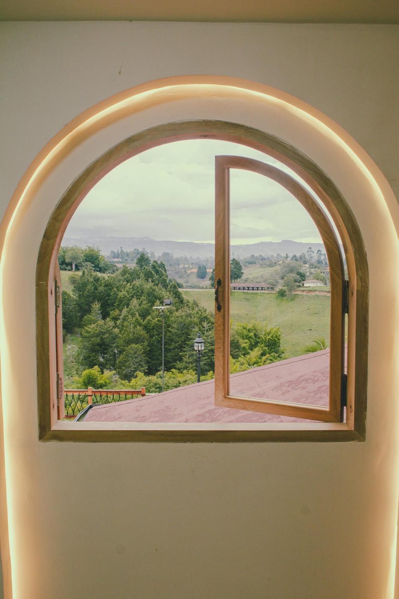 Oeroek Hotel Rionegro Esterno foto